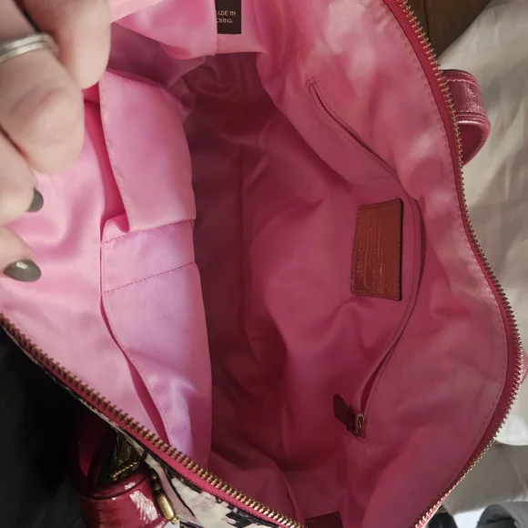 Coach Artistic Red and Pink Tote Bag - Picture 4 of 6